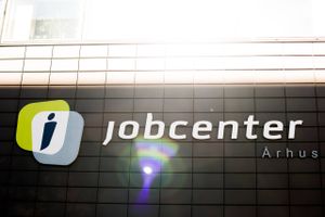 Det danske beskæftigelsessystem har udviklet sig til en bureaukratisk kæmpe, hvorfor det er glædeligt, at statsministeren har bebudet at ville starte helt forfra, mener Alternativets Niels Jørgen Madsen og Torsten Gejl.  Arkivfoto: Mathias Svold