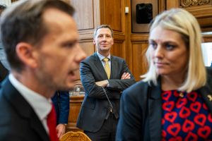 Nick Hækkerup trak sig søndag som justitsminister og dansk politik. Vi følger dagens politiske udviklinger og Socialdemokratiets ministerrokade.