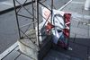151 valgplakater er blevet fjernet af Aarhus Kommune, fordi de var sat op for tidligt. Billedet er taget i Hasle lørdag efter kl. 12, som var startskuddet for at hænge valgplakater op. Foto: Mikkel Berg pedersen
