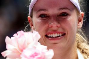 WTA havde forberedt sig på Caroline Wozniackis karrierestop med en hyldestvideo, hvor så godt som alle sportens store stjerner optræder i.