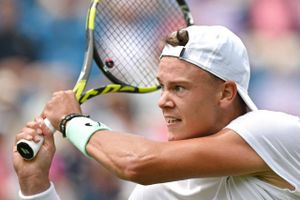 Holger Rune behøver ifølge Aneke Rune mere græstræning for at stå skarpt i Wimbledon, hvor han er 25.-seedet.