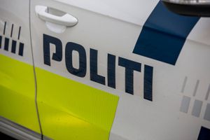 Natten til torsdag fik Østjyllands Politi en anmeldelse om flere høje brag. Det viser sig at være flere skud på en privat adresse. 