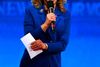 Debbie Wasserman Schultz forsøgte at favorisere Hillary Clinton under primærvalgene, har lækkede e-mails afsløret. Nu må hun gå af som partiformand. Arkivfoto: Jim Cole/AP