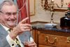 Den franske avis Le Figaro skriver i sin omtale af sagen, at prins Henriks »fyrige personlighed aldrig fangede danskernes hjerter«. Arkivfoto