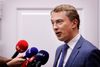 Dagen efter kommunalvalget, hvor DF gik stærkt tilbage, meddelte formand Kristian Thulesen efter partiets gruppemøde på Christiansborg at han vil trække sig som formand. Medlemmer af Dansk Folkeparti taler med pressen efter partiets gruppemøde. Her Morten Messerschmidt.