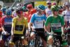 Adam Yates – her forrest iført den gule trøje – er en af de cykelstjerner, der allerede har meddelt, at han forlader sit hold efter denne sæson. Foto: Benoit Tessier /Reuters
