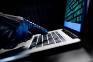 Hackergruppen Anonymous Sudan har været på spil flere gange i Danmark, og varsler nu flere angreb mod danske mål på grund af nye koranafbrændinger. 