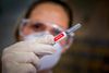 Tilbageslaget for CoronaVac, der er udviklet af det kinesiske medicinalfirma Sinovac Biotech, kommer, samme dag som den amerikanske medicinalgigant Pfizer oplyste, at dens egen vaccinekandidat har vist sig at være 90 procent effektiv. Arkivfoto: Silvio Avila/AFP