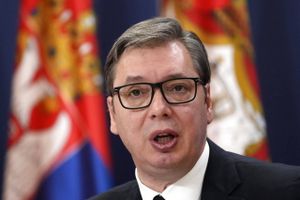 Serbiens præsident synes med gasaftale at gå på tværs af EU-politik. Serbiens mål er at nå medlemskab af EU.