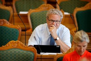 Politikere er frustrerede over, at Skattestyrelsen ikke spurgte et uafhængigt advokatfirma til råds om Bech-Bruun-anke.  