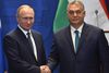 Ungarns mangeårige premierminister, Viktor Orbán, har positioneret sig som en af Vladimir Putins bedste venner i Europa. Her ses de sammen efter et møde i 2019. Foto: Attila Kisbenedek/AFP