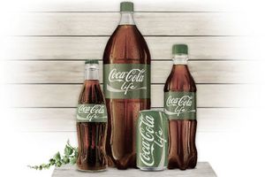 Coca-Cola Life indeholder naturligt sødemiddel fra planten Stevia.