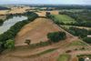 Ifølge Museum Lolland-Falster er Trygge Slot et voldanlæg så stort, at det simpelthen forsvinder i landskabet. Derfor har det kunnet ligge uopdaget i så mange år. Foto: Leif Plith Lauritsen