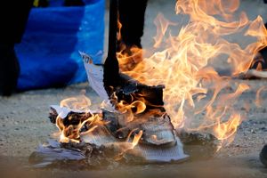 Koranen spiller en langt større rolle og er meget mere synlig i mange muslimers hverdag, end Bibelen er for de fleste kristne, mener  professor.