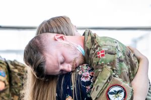 For 10 år siden troede forsvarsminister Trine Bramsen på, at Danmark kunne hjælpe Afghanistan til at blive et demokrati. Det gør hun ikke i dag. Tirsdag sluttede Danmarks militære indsats i landet.
