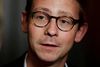 Skatteminister Karsten Lauritzen håber på støtte til at finde 115 mio. kr. på finansloven for 2017. Pengene skal bruges på at få fjernet bunken af 30.000 klager i Skatteankestyrelsen.