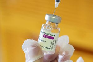 Hvis en kommune har mere end 200 positive coronatest per 100.000 indbyggere lukkes skolerne automatisk.