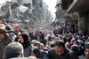 Dette billede af tusinder af sultne og desperate flygtninge i den belejrede Yarmouk-lejr ved Damaskus gik i februar verden rundt og skabte for en stund fornyet fokus på civilbefolkningens lidelser under den syriske borgerkrig.