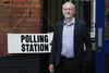 - Vi skal nu prøve at beskytte vores arbejderes rettigheder, for der er vanskelige forhandlinger foran os, siger Labour-leder Jeremy Corbyn. Foto: Daniel Leal Olivas/AP
