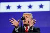 Donald Trump sikre, at den almindelige amerikaner kommer til at betale mindre for receptpligtig medicin, lyder det fra hans stabschef. Foto:/Carlos Barria/Reuters