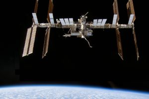 Den International Rumstation (ISS) skal efter planen pensioneres og styrtes ned i havet, når 2030 er omme.