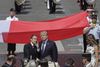 Fredag deltog Donald Trump i den traditionsrige militærparade i Paris som æresgæst. Det er første gang siden 1989, at en amerikansk præsident er inviteret med til fejringen af landets nationaldag. Foto: Markus Schreiber/AP.