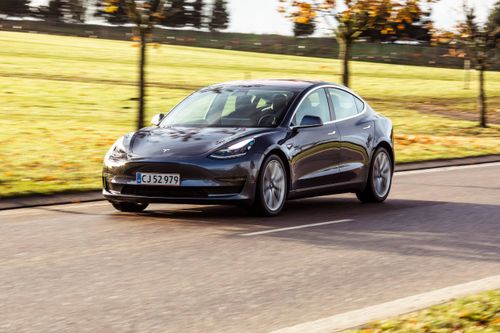 vækstdvale varsel solidaritet Podcast om biler: Bliver årets bil i Danmark en Tesla, og er årets værste  elbil en Smart?