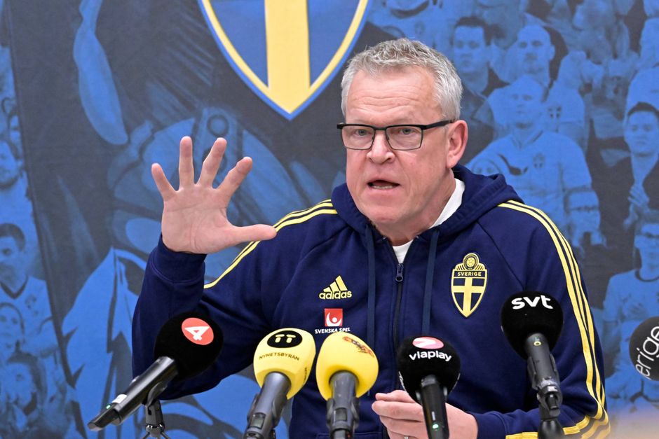 Den svenske fodboldlandstræner Janne Andersson og Bojan Djordjic har lagt tv-skænderi bag sig.