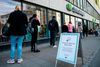 De svenske tal viser også, at 90 procent af de afdøde var over 70 år. Halvdelen var over 86 år. Kun én procent var under 50 år. Foto: Jonathan Aaskstrand/AFP