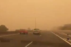 For nylig ramte en voldsom sandstorm Gran Canaria, som Lars Olsen også nåede at opleve. Foto: Reuters