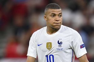 Kylian Mbappé og Robert Lewandowski mener, at VM er specielt, fordi det kun spilles hvert fjerde år.