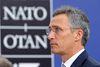Nato-generalsekretær Jens Stoltenberg ønsker Trump tillykke med valgsejren. Foto: Alik Keplicz/AP