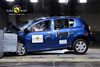 Dacia Sandero årgang 2013 banker ind i væggen med 64 km/t. Resultat: fire ud af fem mulige stjerner. Foto: Euro NCAP