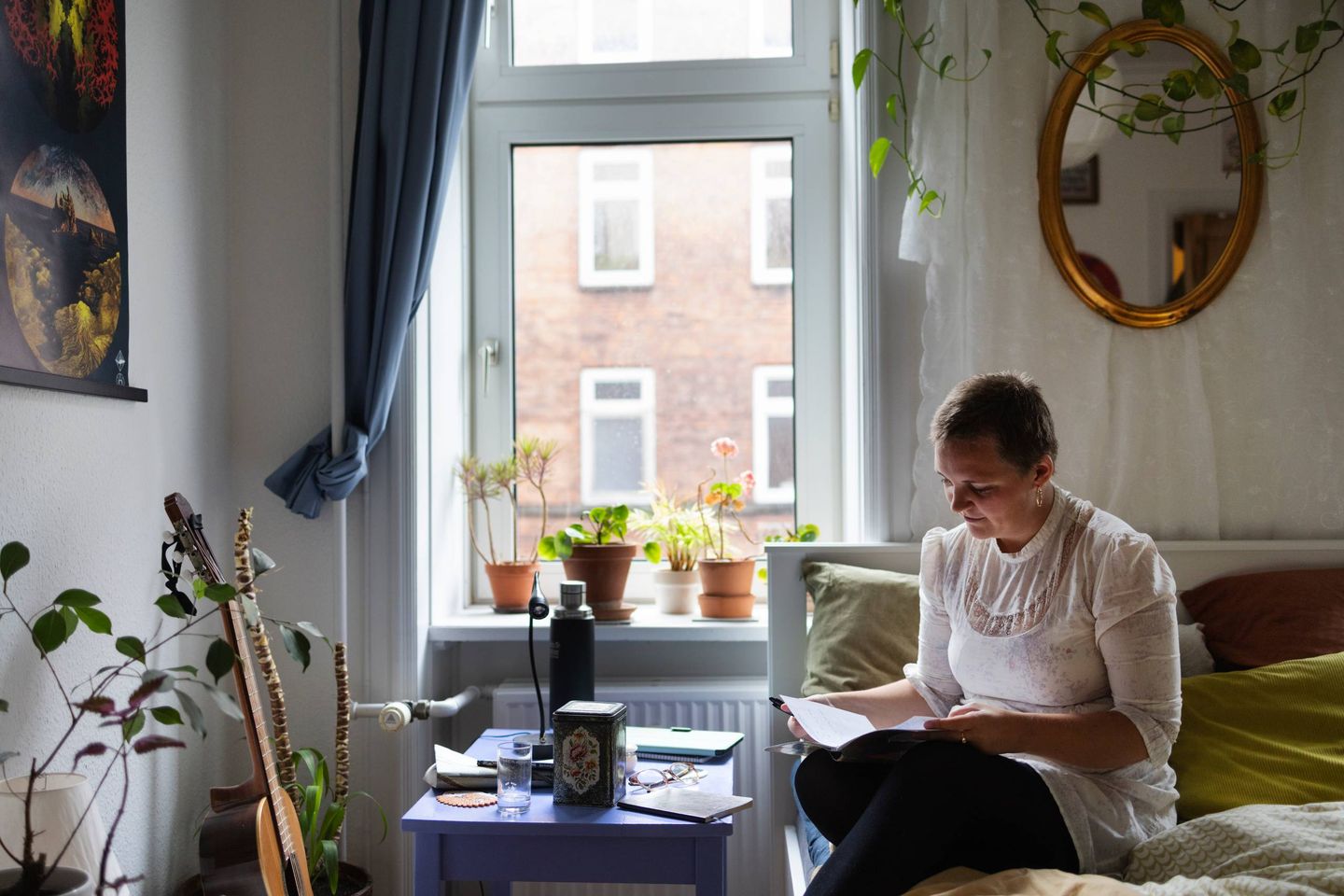 Hun har taget en »tænkepause« på ubestemt tid. Nu lever Ida Liv Ahm af ...