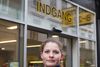 Der skal så lidt til at gøre ødelægge dagen for hinanden, så opfør jer ordentligt, lyder opfordringen fra Sabina Timmner Larsen, der i mange år har arbejdet som kassedame.