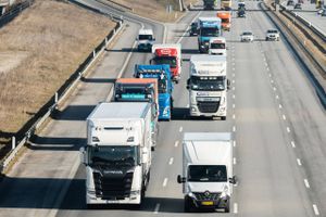 EU-politiker vil have forbrændingsmotoren endegyldigt udfaset. Udsigten til det bekymrer Dansk Industri.