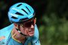 Jakob Fuglsang var tydeligvis i smerter efter sit styrt på årets første etape i Tour de France. Foto: Jeff Pachoud/AFP