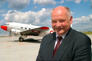 Nekrolog: Niels Boserup, tidligere adm. direktør for Københavns Lufthavn, skabte den moderne lufthavn, som vi kender i dag. Nu er han død, 77 år.