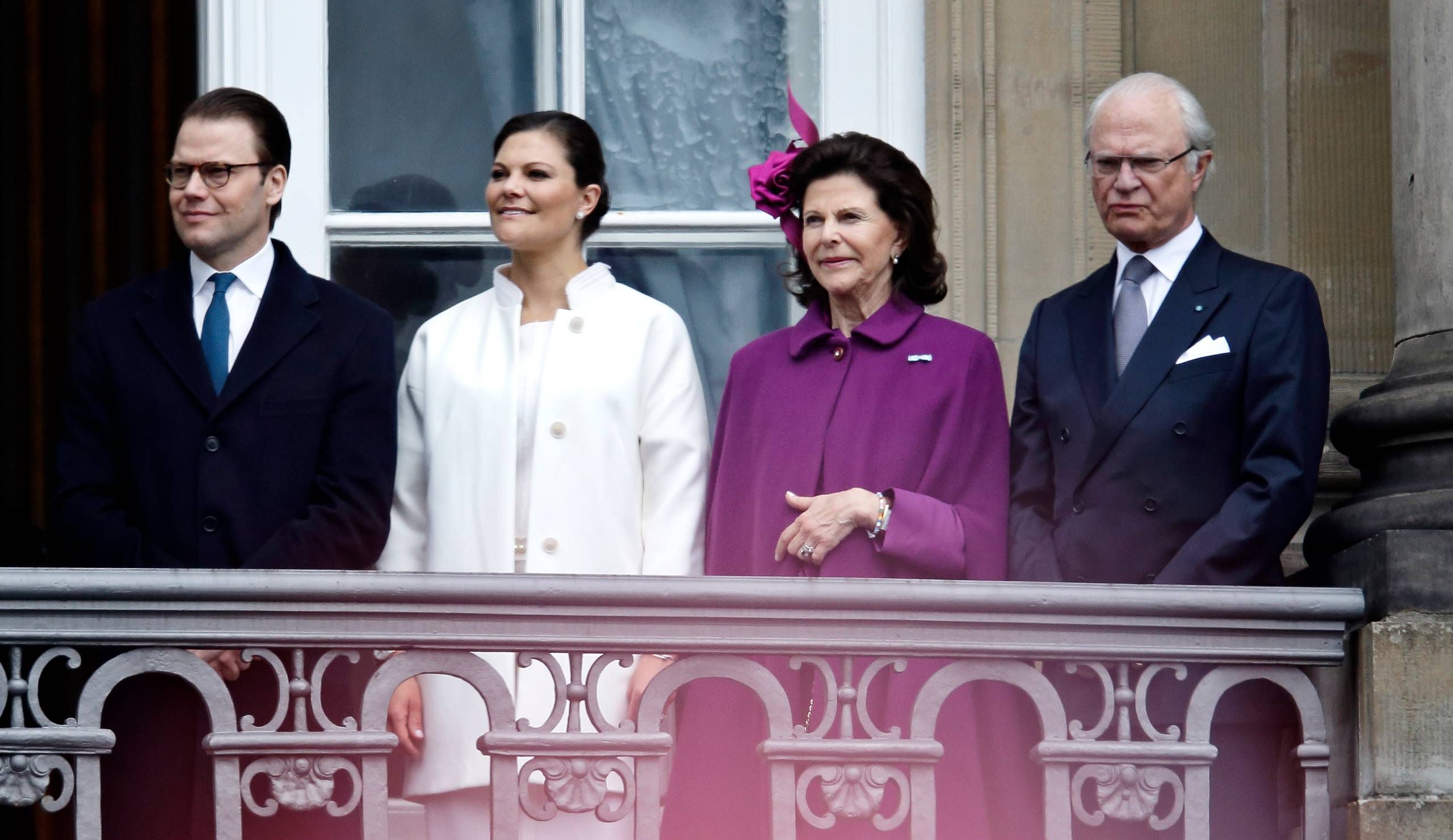 Sveriges kronprinsessepar smittet med corona