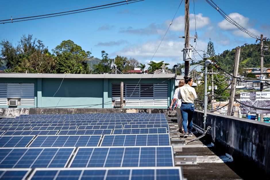 Solcelle-projektet i Adjuntas er et væsentligt skridt frem for forsyningssikkerheden i Puerto Rico. Foto: Peter Walle, The Honnold Foundation