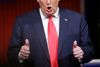 Donald Trump gik ind til den sjette tv-debat mellem de republikanske præsidentkandidater med en klar føring. Han har nu i flere måneder ligget klart i spidsen af feltet og fører også i de to første valgstater, Iowa og New Hampshire. Foto Chuck Burton/AP.