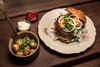 Tofu-burgeren er en mulighed for at give børn mad uden kød.