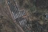 Et satellitbillede fra 1. november 2021 viser angiveligt en russisk troppeopbygning ved byen Yelnya tæt på Hviderusland og ikke langt fra Ukraine. Foto: AFP PHOTO/Satellitbillede ©2021 Maxar Technologies