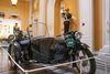 Gamle transportmidler har fundet vej til udstillingen. Foto: PR