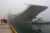 Kinas første hangarskib, ”Liaoning”, blev færdiggjort i 2012 og er en del af den store kinesiske oprustning, der ikke mindst skyldes den kinesisk-japanske strid om en øgruppe.