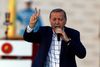 Den tyrkiske præsident Recep Tayyip Erdogan er stadig vred på Tyskland over resolutionen om folkedrab. Foto: Emrah Gurel/AP