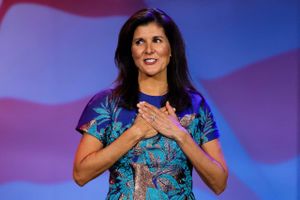 Nikki Haley, der nu har annonceret sit kandidatur til posten som USA's næste præsident, er 51 år og dermed en generation yngre end både Biden og Trump. Arkivfoto: Wade Vandervort / AFP