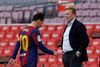 Lionel Messi forlod slukøret banen, efter at FC Barcelona søndag aften tabte til Celta Vigo og missede muligheden for at vinde det spanske mesterskab. Foto: Albert Gea/Reuters