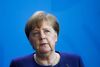 "Svaret på coronakrisen kan kun være: Et stærkere Europa og mere Europa," siger Angela Merkel. Foto: Markus Schreiber/Pool via Reuters