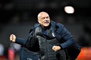 Mesterskabsspillet er sikret, men AGF's cheftræner lader sig ikke rive med. Nu vil han se, hvor langt hans hold er nået, siden han overtog roret.